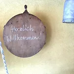 Bio Kastanienhof - Und Ayurvedische Jurten 4* Эрфурт