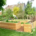 Bio Kastanienhof - Und Ayurvedische Jurten Gasthuis Erfurt