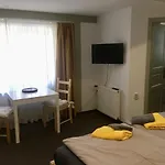 Bio Kastanienhof - Und Ayurvedische Jurten 4*