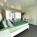 Gasthuis Bio Kastanienhof - Und Ayurvedische Jurten Erfurt