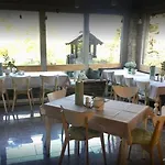Maison d'hôtes Bio Kastanienhof - Und Ayurvedische Jurten