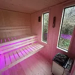 Maison d'hôtes Bio Kastanienhof - Und Ayurvedische Jurten 4*