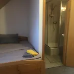 Maison d'hôtes Bio Kastanienhof - Und Ayurvedische Jurten 4*