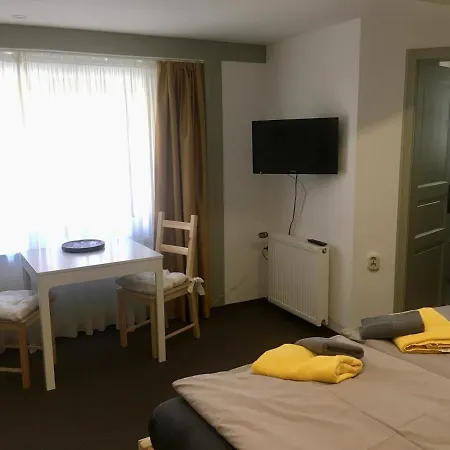 Kastanienhof 4*