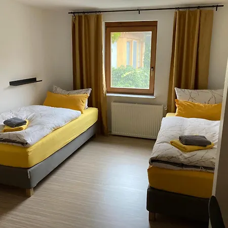 Maison d'hôtes Bio Kastanienhof - Und Ayurvedische Jurten