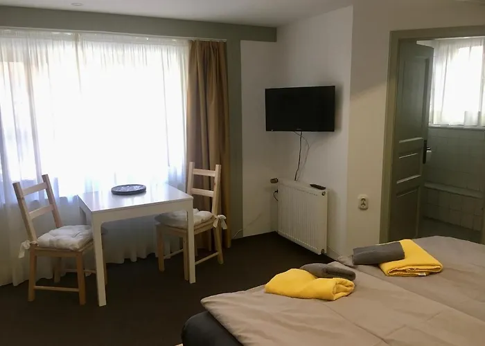 Bio Kastanienhof - Und Ayurvedische Jurten 4*