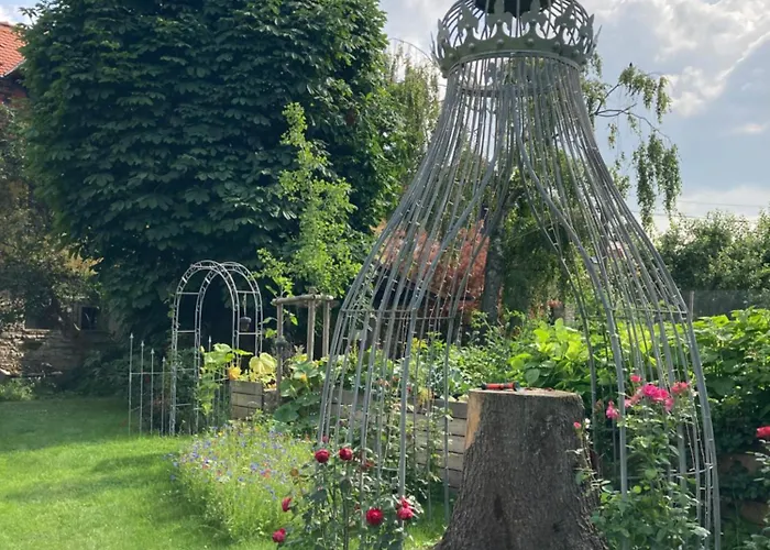 Gæstehus Bio Kastanienhof - Und Ayurvedische Jurten