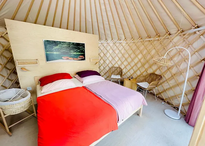 Konukevi Bio Kastanienhof - Und Ayurvedische Jurten 4*