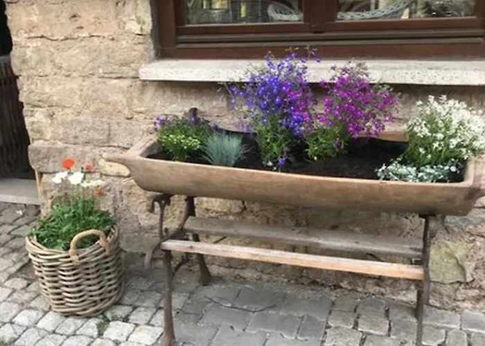 Bio Kastanienhof - Und Ayurvedische Jurten Konukevi 4*